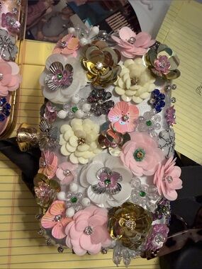 Embellished Grey Floral Crossbody Bag - Pink & Gold